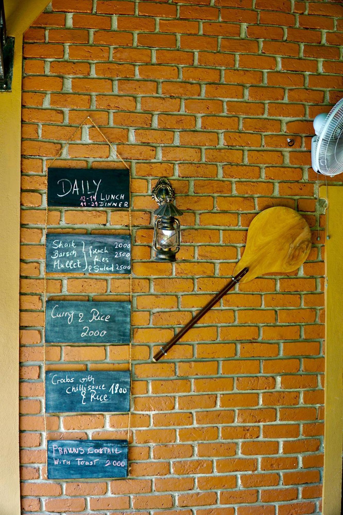 Millet'S Food Company And Cooking Center Hotel Negombo Exterior photo